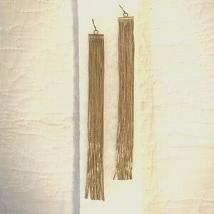 NWOT Nordstrom gold tone tassel earrings